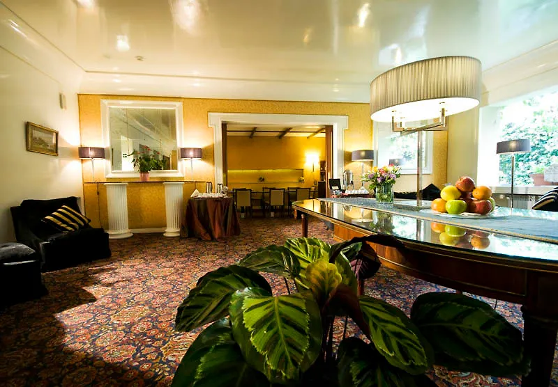 Hotel Panama Garden Rome 4*,
